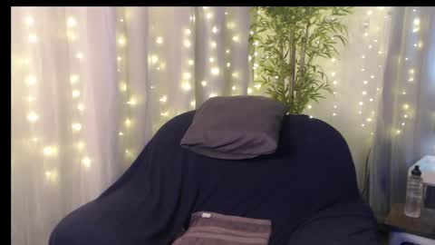 Miss EVA  Email misseva123xxx online show from 5, 4, 2026