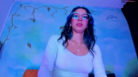 miss_evans_ online show from 15, 4, 2026