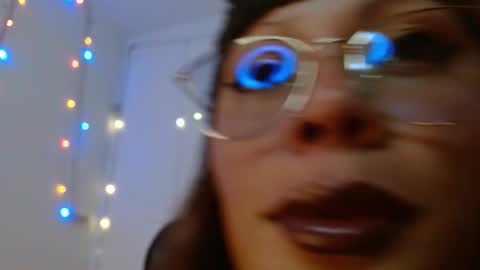 Miss Evoleth online show from 3, 2, 2026