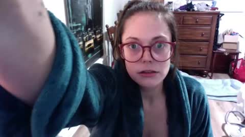 Snapshot of miss_frostyy chatting on 28, 2, 2025 Miss Frosty online show from 28, 2, 2025