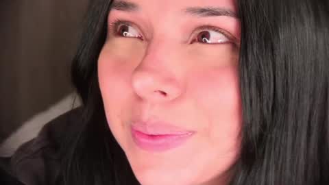 Snapshot of miss_galaxxia chatting on 11, 5, 2026 Elisabeth IG galax xxia online show from 11, 5, 2026