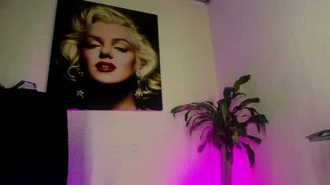 miss_isa19 online show from 14, 6, 2026
