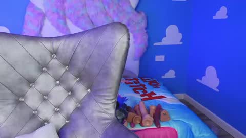 Keisi online show from 13, 4, 2026