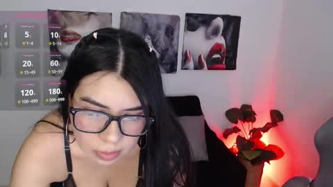 Laila online show from 22, 3, 2026