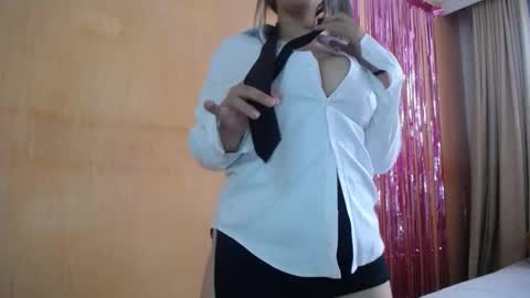 lilieth  online show from 8, 3, 2026