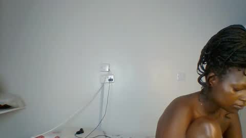 Snapshot of miss_lolah7 chatting on 5, 5, 2026 miss_lolah7 online show from 5, 5, 2026