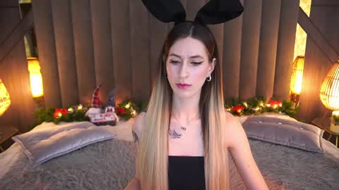   online show from 30, 12, 2024