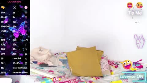 Ashley online show from 10, 9, 2025