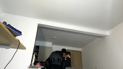 miss_poonamxxx online show from 2, 4, 2026