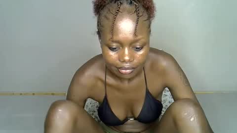 miss_pretty1 online show from 17, 12, 2025