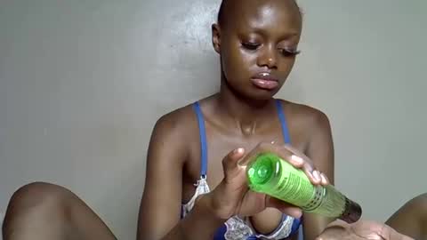 Snapshot of miss_pretty1 chatting on 15, 1, 2026 miss_pretty1 online show from 15, 1, 2026