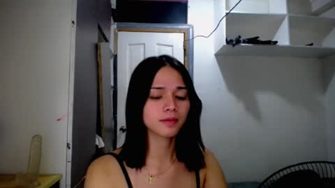 Snapshot of miss_rona_xoxo chatting on 22, 7, 2026 Rona online show from 22, 7, 2026