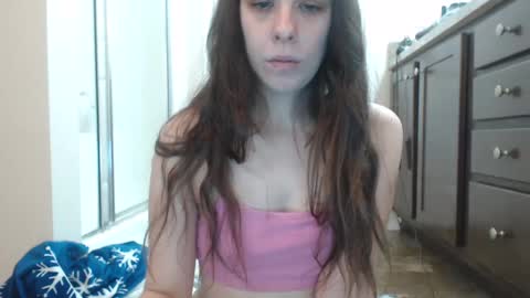 Snapshot of miss_sunshine01 chatting on 15, 1, 2025 Bella online show from 15, 1, 2025