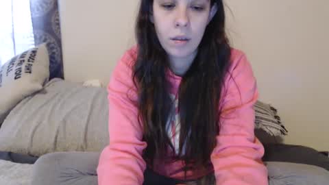 Snapshot of miss_sunshine01 chatting on 12, 2, 2025 Bella online show from 12, 2, 2025