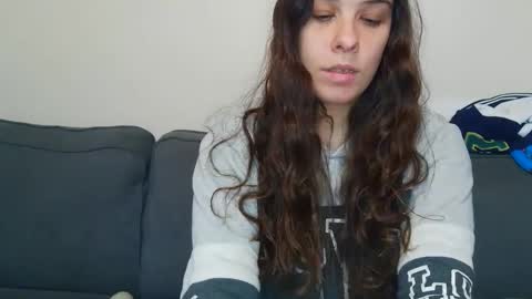 Snapshot of miss_sunshine01 chatting on 18, 9, 2025 Bella online show from 18, 9, 2025