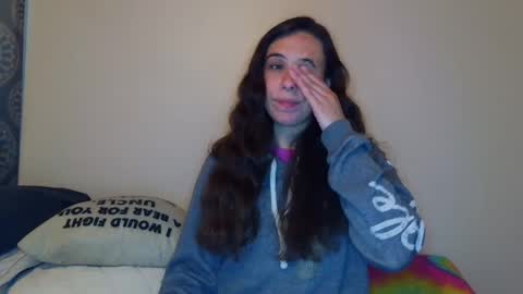 Snapshot of miss_sunshine01 chatting on 22, 9, 2025 Bella online show from 22, 9, 2025