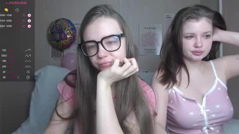 Snapshot of miss_sweetbb chatting on 10, 12, 2024 Bella online show from 10, 12, 2024
