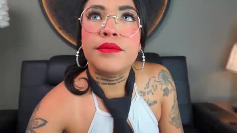 Vaiolette online show from 10, 1, 2026