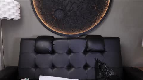 Snapshot of miss_vaiolette chatting on 9, 7, 2026 Vaiolette online show from 9, 7, 2026
