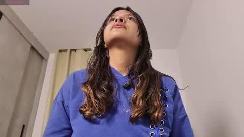 Snapshot of miss_valery2 chatting on 30, 4, 2026 hanna online show from 30, 4, 2026