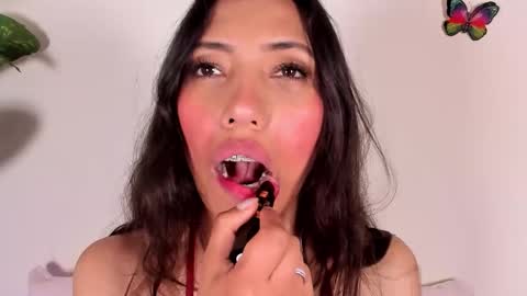 Miss Veronica online show from 3, 3, 2026