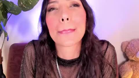 Miss Veronica online show from 8, 4, 2026