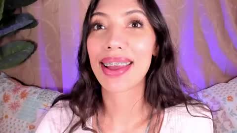 Snapshot of miss_veronica2 chatting on 13, 6, 2026 Miss Veronica online show from 13, 6, 2026
