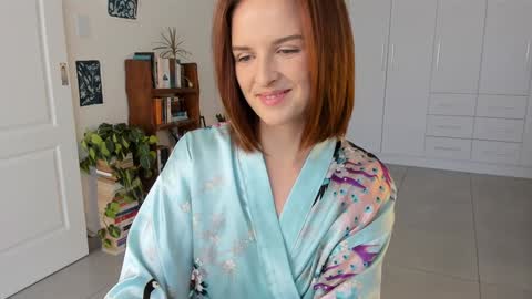 Alexandra Thorn online show from 22, 2, 2026