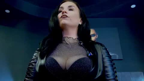 Snapshot of missalicereign chatting on 15, 4, 2026 AliceReign online show from 15, 4, 2026