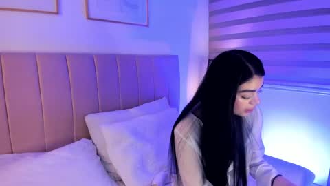 Ariadna Ruiz online show from 17, 4, 2026