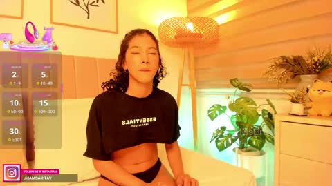 Sara Vanegas online show from 19, 11, 2025