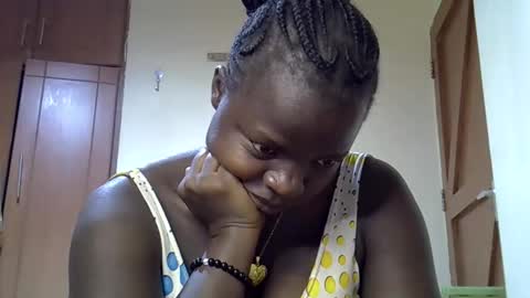 Snapshot of misscandy352_ chatting on 16, 5, 2026 misscandy352_ online show from 16, 5, 2026