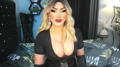 Snapshot of misschannel4sub chatting on 20, 6, 2026 PRIESTESS CHANNEL online show from 20, 6, 2026