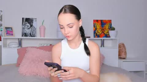 Snapshot of misseliss chatting on 7, 6, 2026 Hello dear my name Elisa online show from 7, 6, 2026