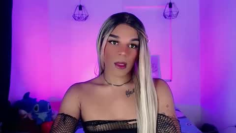 Snapshot of missfer_bigdick chatting on 4, 5, 2026 Fer online show from 4, 5, 2026