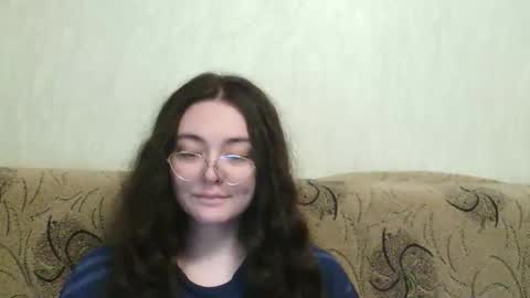 missis mona online show from 17, 4, 2026