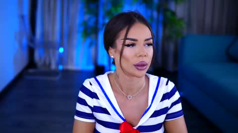 Snapshot of misskiarra chatting on 3, 3, 2025 misskiarra online show from 3, 3, 2025