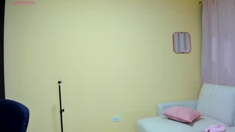 Snapshot of misskima chatting on 22, 6, 2026 Kimberly Alejandra online show from 22, 6, 2026