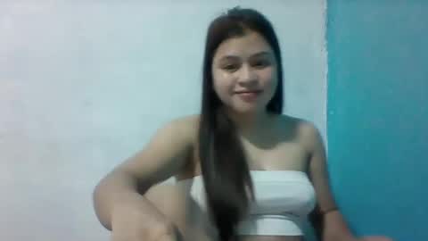 Snapshot of misskitty2xxx chatting on 7, 3, 2025 Merry online show from 7, 3, 2025