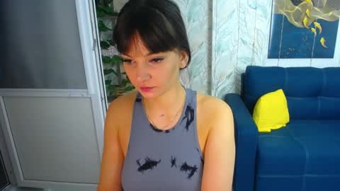 MissLaura online show from 1, 12, 2025