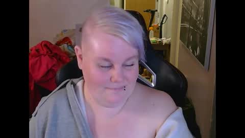 Snapshot of misslj90 chatting on 19, 4, 2026 misslj90 online show from 19, 4, 2026