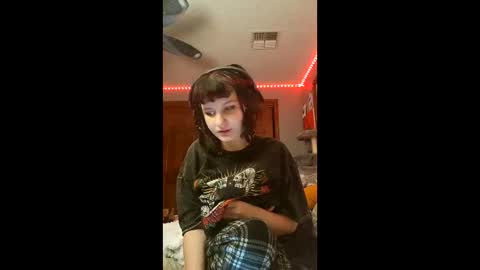 missmacabre666 online show from 25, 2, 2026