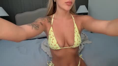 Snapshot of missmadisonmae chatting on 9, 7, 2026 Miss Madison Mae online show from 9, 7, 2026