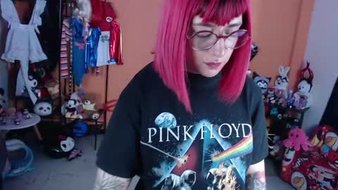 Snapshot of missmia2 chatting on 29, 4, 2026 Miss Mia online show from 29, 4, 2026