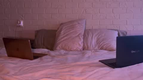 missmiroslava online show from 27, 3, 2026