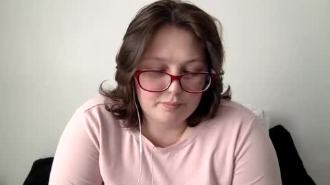 Snapshot of missmistressmal chatting on 7, 5, 2026 missmistressmal online show from 7, 5, 2026