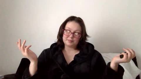 Snapshot of missmistressmal chatting on 10, 5, 2026 missmistressmal online show from 10, 5, 2026