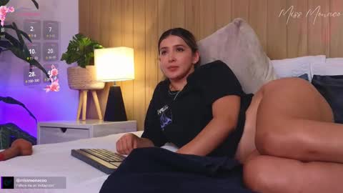 Snapshot of missmonaco chatting on 26, 2, 2025 Emma Rivera online show from 26, 2, 2025