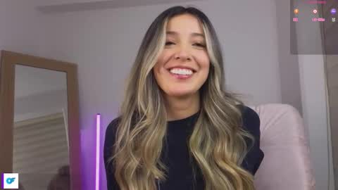 Snapshot of missmonaco chatting on 14, 11, 2025 Emma Rivera online show from 14, 11, 2025