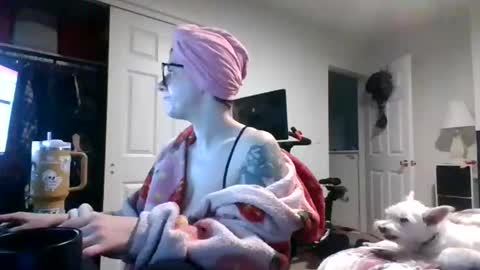 MissMona online show from 1, 4, 2026